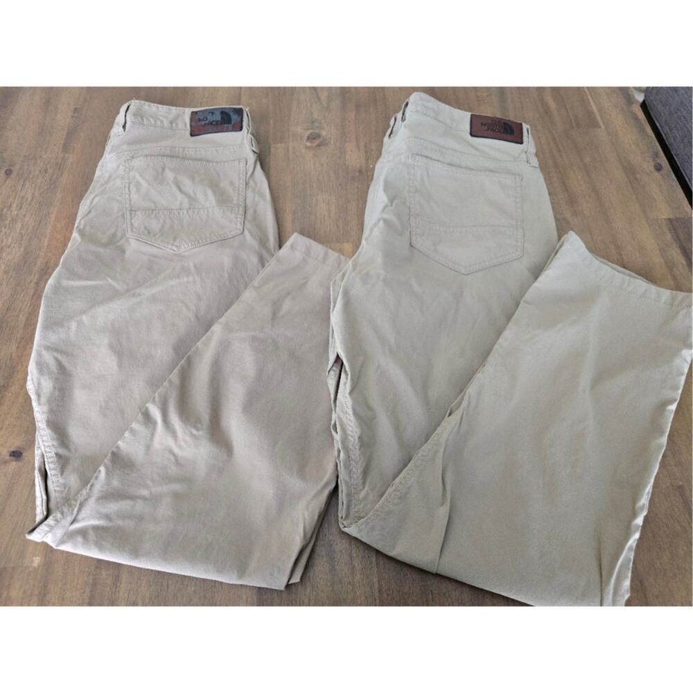 The North Face Men's Beige Pants Size 34 Pre-Owned LOT of 2